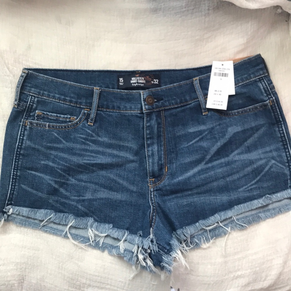 Hollister High Rise Denim Short-Shorts